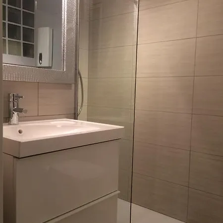 Apartment Glacis